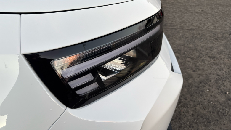 Vauxhall Frontera 1.2 Hybrid Design 5dr e-DCT6 Petrol Estate